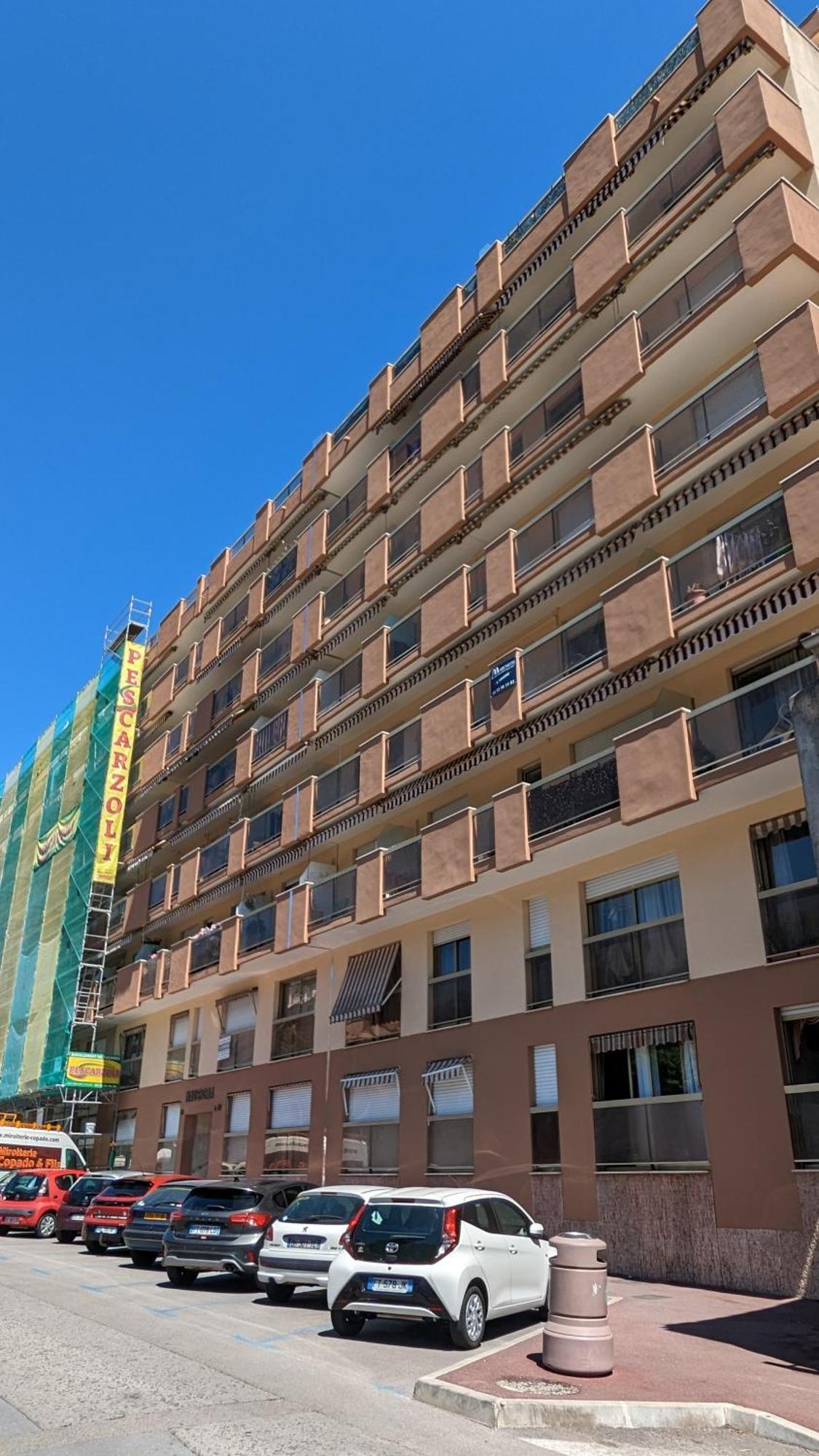 Appartement In Near Sea And Centre Menton